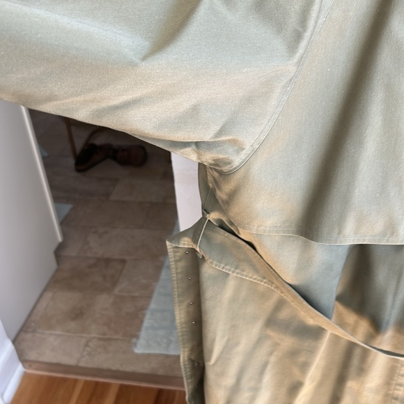 Burberrys trench coat with zip wool insert. This is an authentic vintage item. - Picture 12 of 17